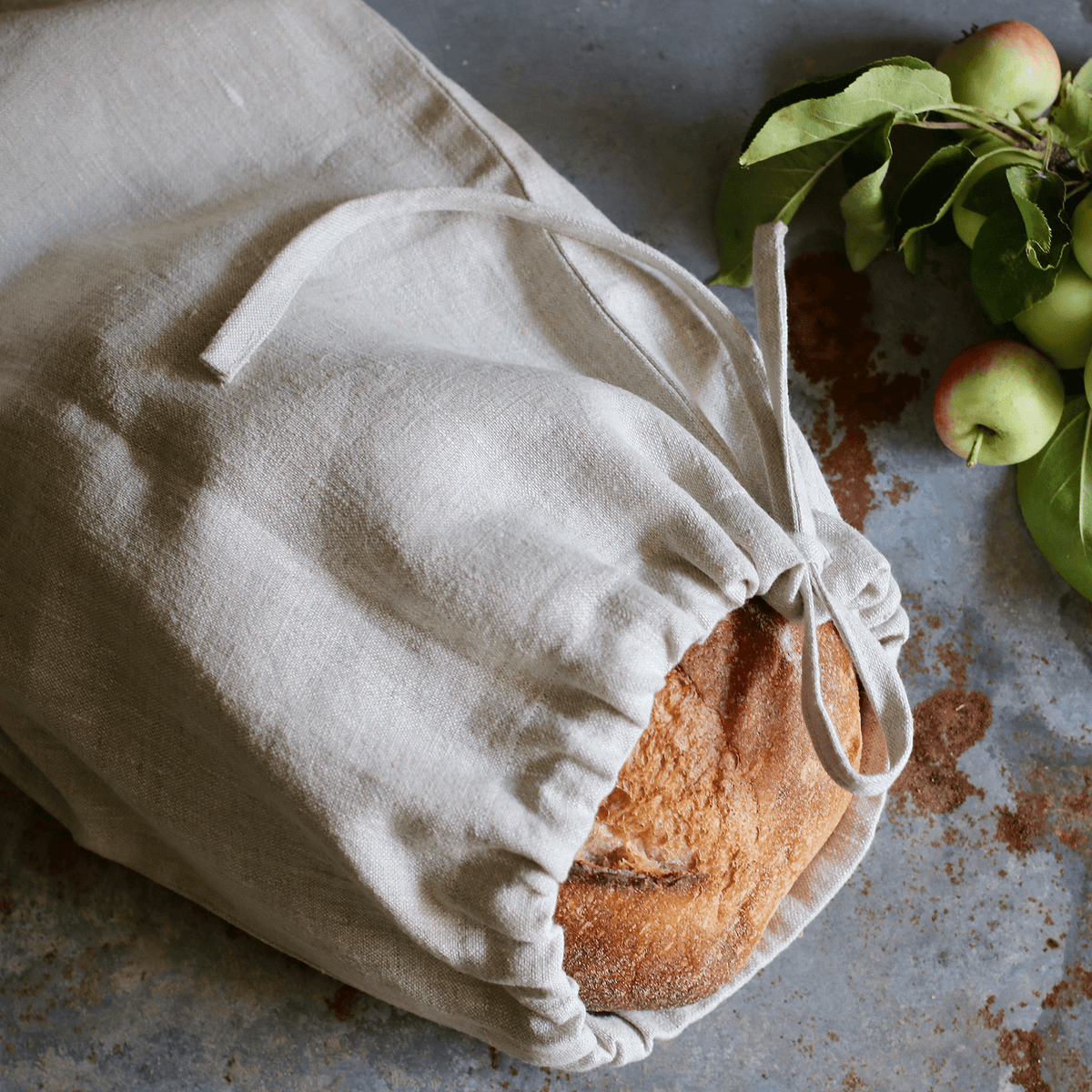 Helen Round Linen Bread Bag - Garden Design - Interismo Online
