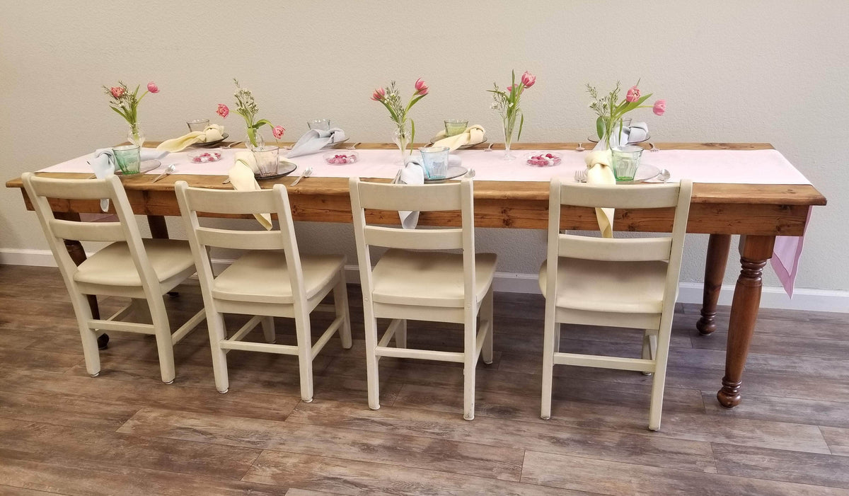 Handmade Farm Children&#39;s Table