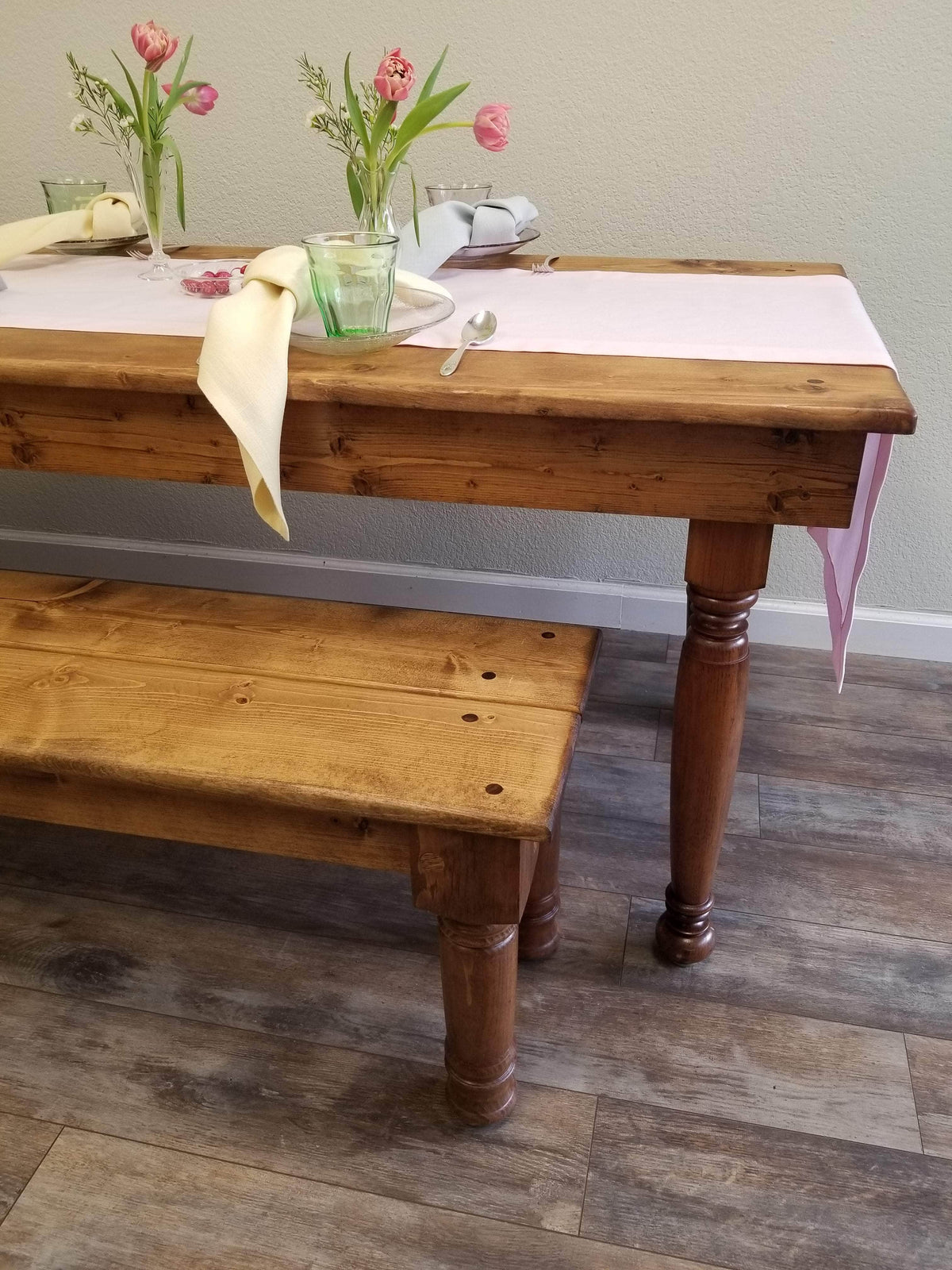 Handmade Farm Children&#39;s Table