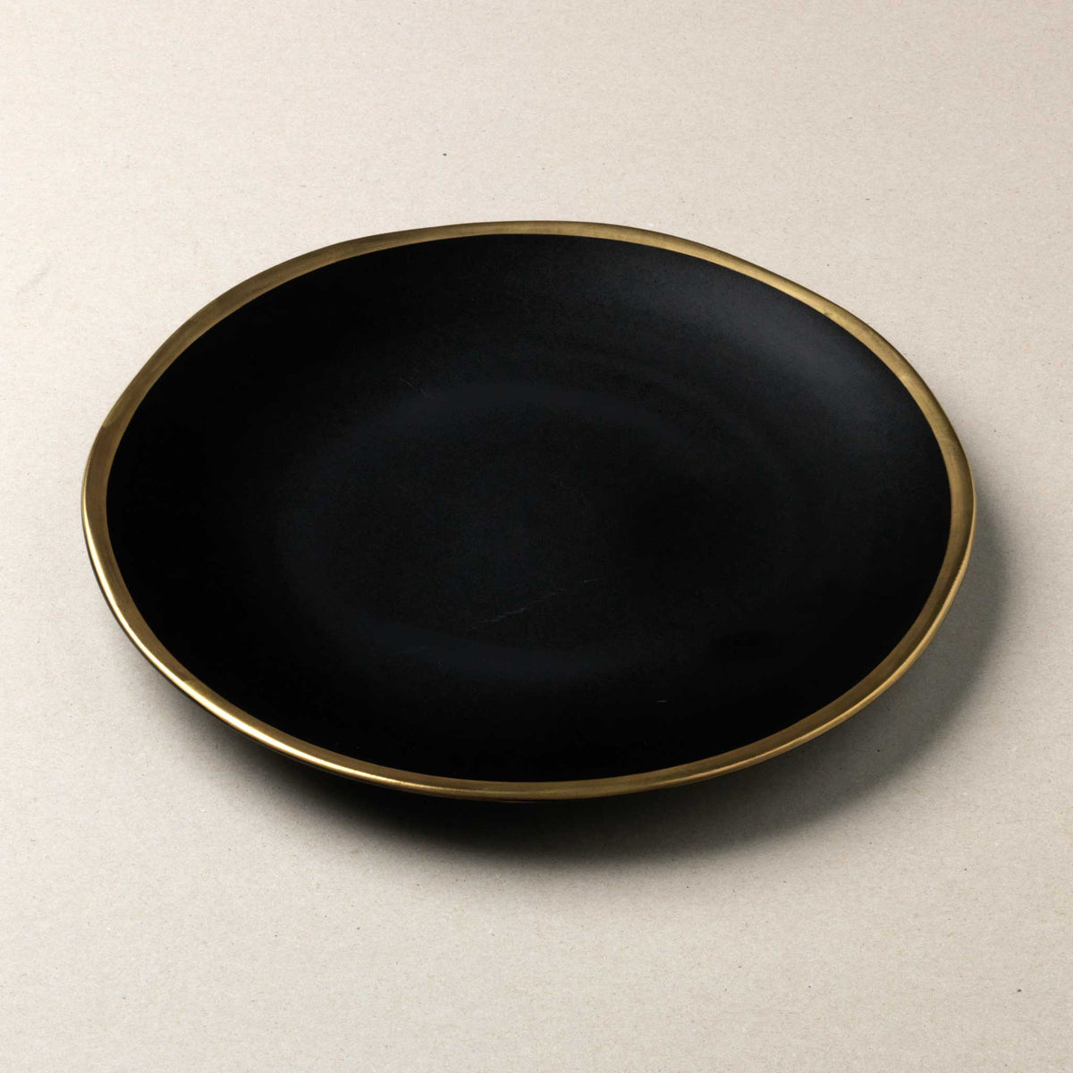 Heirloom Black with Gold Rim Charger, 12&quot;