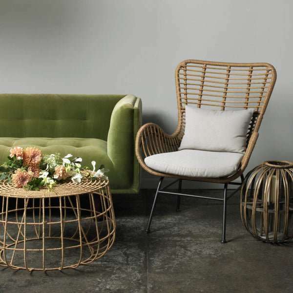 https://heirloomevents.com/cdn/shop/files/green_sofa_grande.jpg?v=1702275230